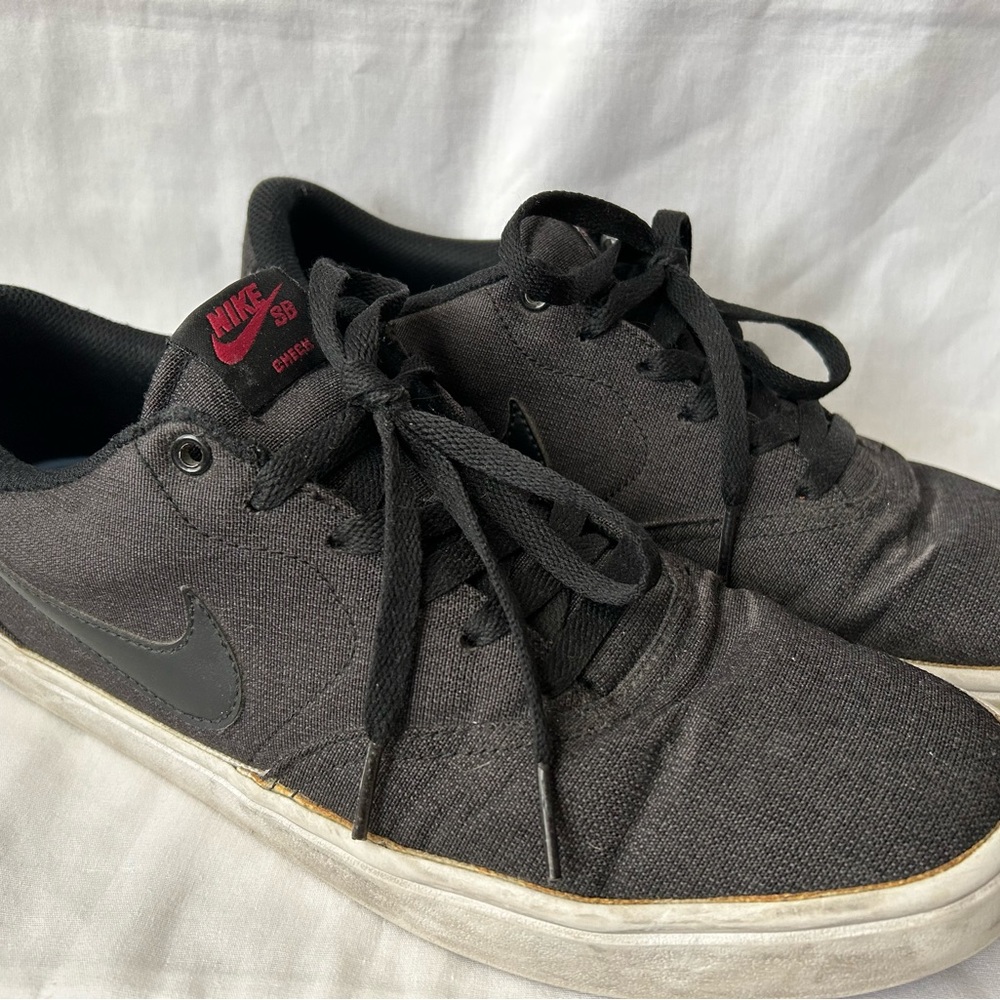 Men's Nike Size 10 SB Check Solarsoft Gray Canvas Skateboard Sneakers